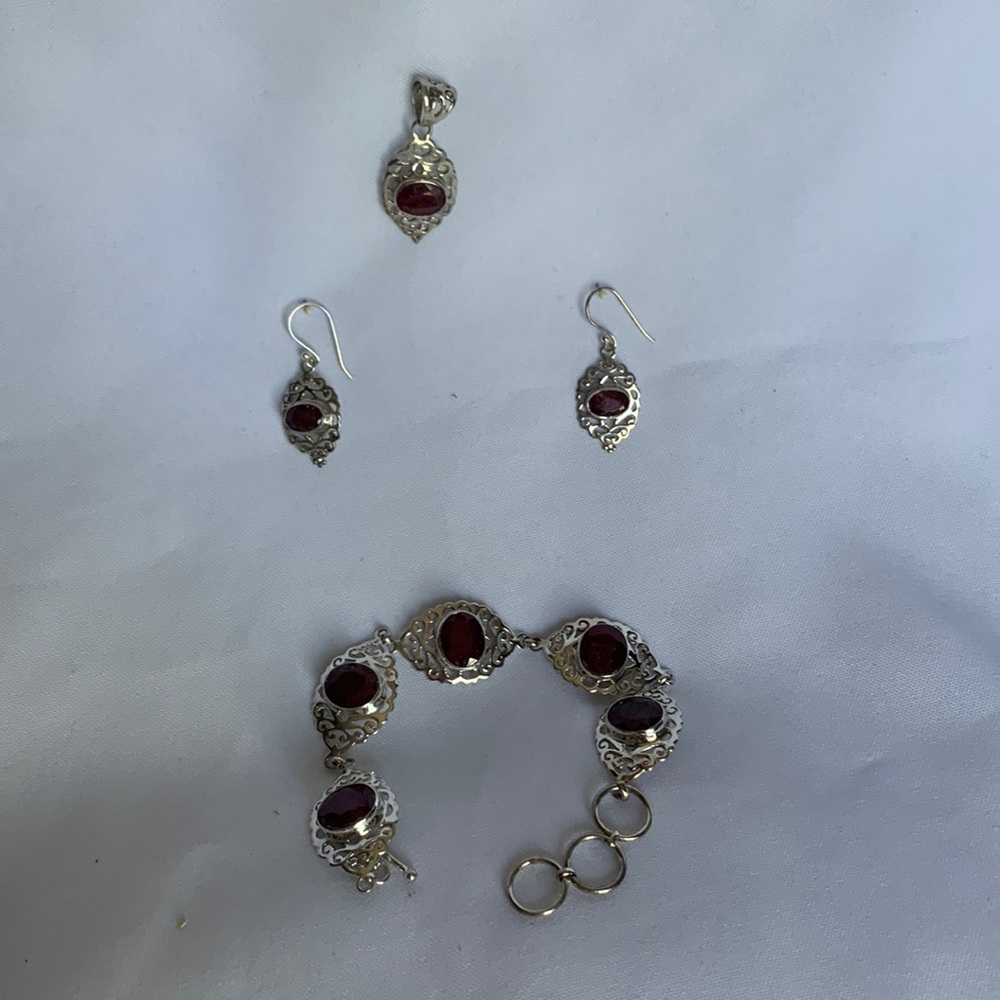One size natural red  Ruby  quartz  jewelry set